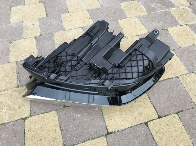 63115A64424 BMW Фара правая купить в Хмельницкий