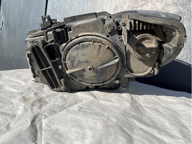 63117377852 BMW Правая фара купить в Львов
