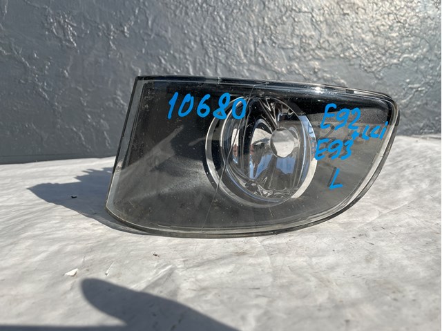 Фара противотуманная, левая 63176937465 BMW