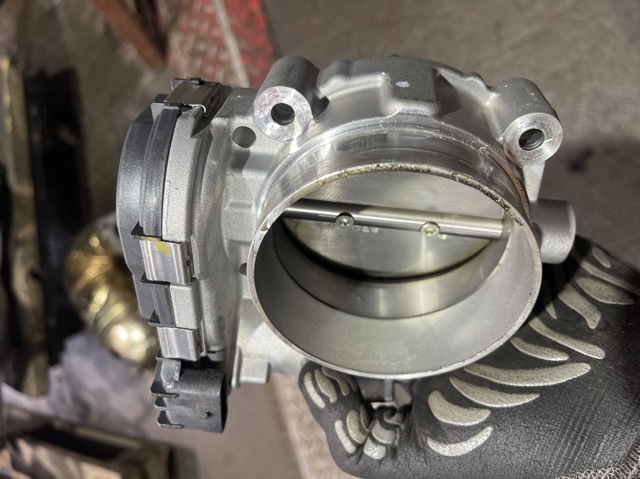 Дроссельная заслонка в сборе 05184349AE CHRYSLER
