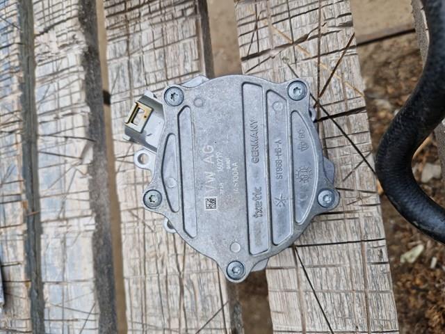 Насос вакуумный 06E145100AA VAG