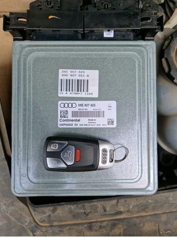 Компьютер двигателя 06E907425 VAG