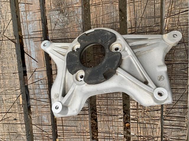 104403200C TESLA Опорный стакан пружины передней купить в Черкассы