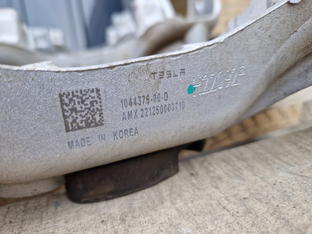 104437600D TESLA Опорный стакан пружины передней купить в Винница
