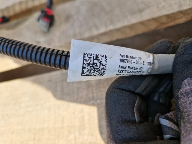 Кабель/провод парктроника бампера, заднего 106795900E TESLA