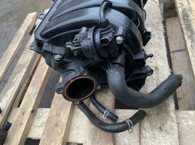 HYUNDAI 283102EAA7 Впускной коллектор в наличии Харьков