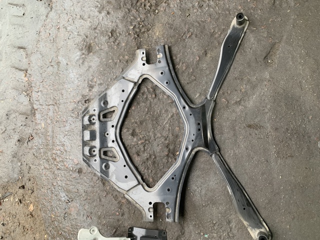50390TRTA00 HONDA Балка задней подвески (подрамник) верхний купить в Каменское