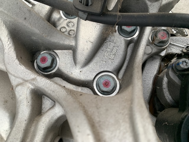 HONDA 52215TRTA01 Цапфа задняя левая в наличии Тернополь