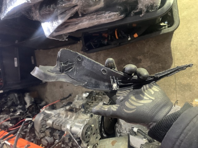 68228476AC CHRYSLER купить в Тернополь