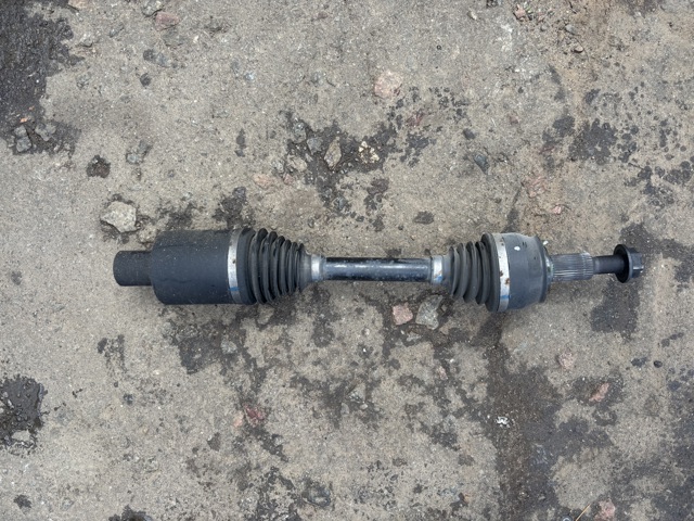Полуось задняя, левая 68342109AA CHRYSLER