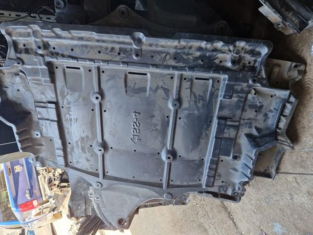 Защита днища, задняя 748N35SK0A NISSAN