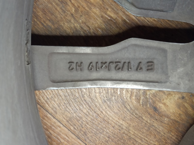 36112459596 BMW купить в Львов