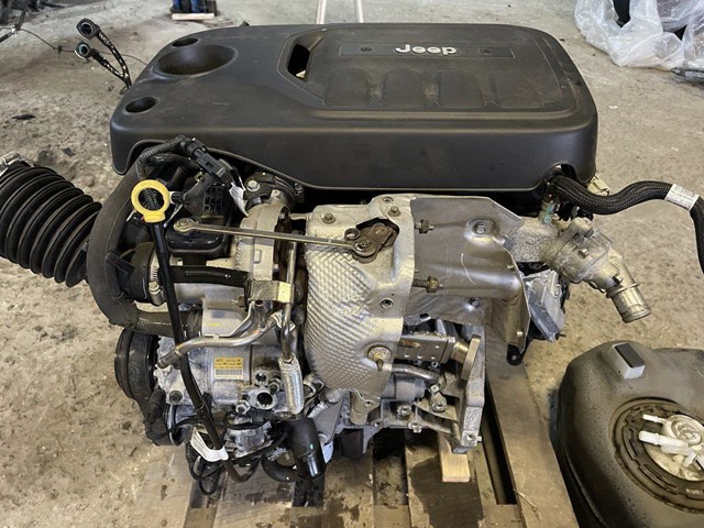 CHRYSLER 4893722BA в наличии Николаев