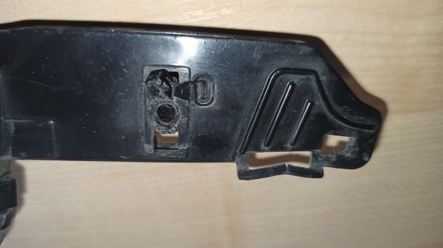 51117399981 Направляющая переднего бампера правая купить Черновцы