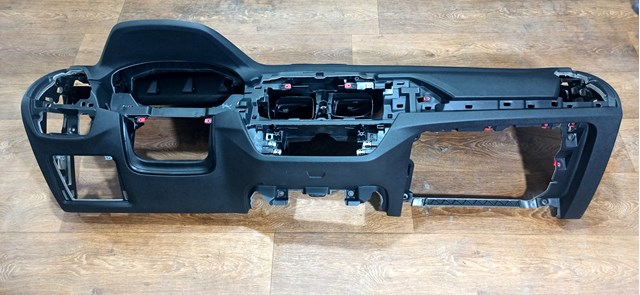 Панель приборная торпеды 51457937294 BMW