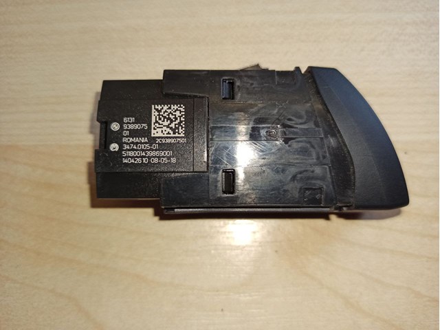 BMW 61319389075 Кнопка включения аварийного сигнала в наличии Запорожье
