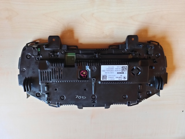 62105A0F1E9 BMW Панель приборов купить в Каменское