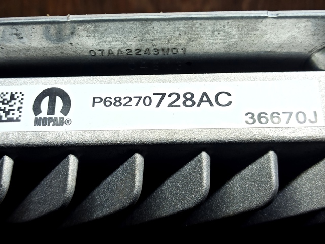CHRYSLER 68270728AC в наличии Полтава