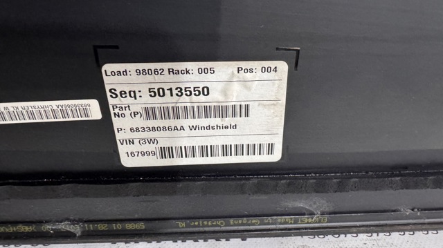 CHRYSLER 68338086AA Стекло лобовое  в наличии Тернополь