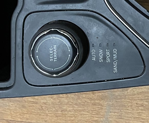 CHRYSLER 68358017AA в наличии Ужгород