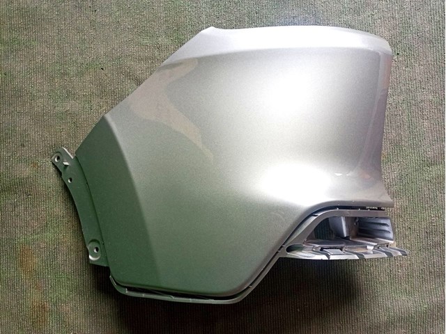 Клык заднего бампера левый 68407903AA CHRYSLER
