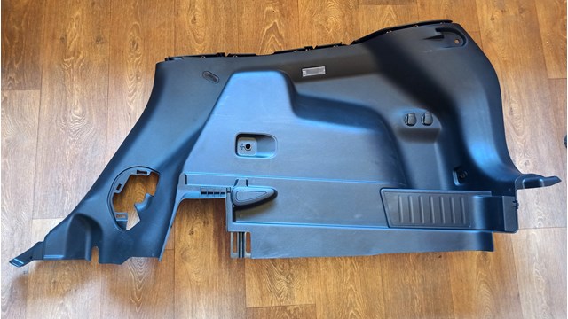 Облицовка багажного отсека, правая 6AV38DX9AE CHRYSLER
