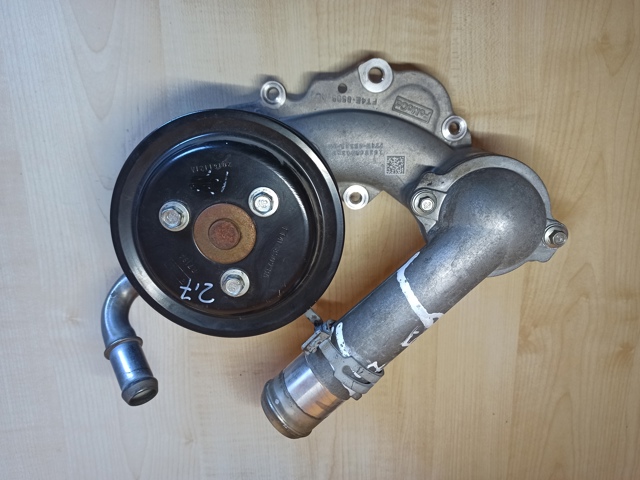 Помпа водяная, (насос) охлаждения FT4Z8501E FORD