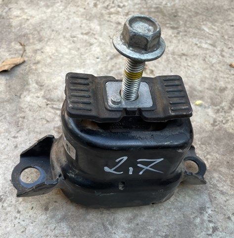 Гидроопора двигателя правая K2GZ6038A FORD