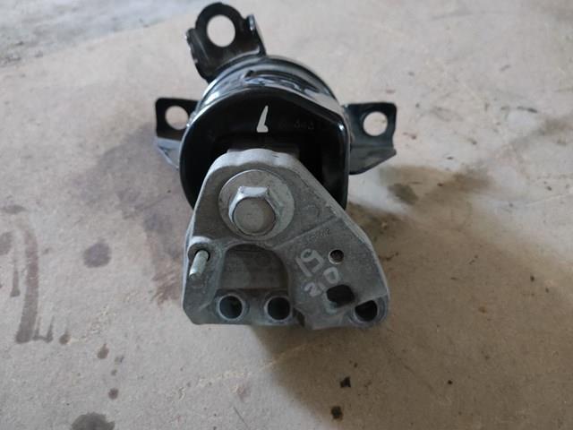 Правая подушка ДВС K2GZ6038F FORD