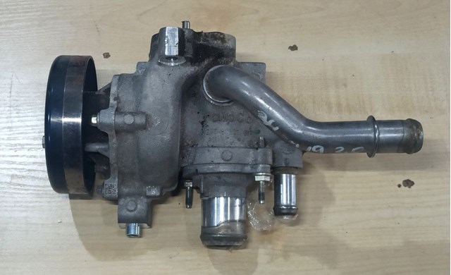 Насос охлаждающей жидкости K2GZ8501A FORD