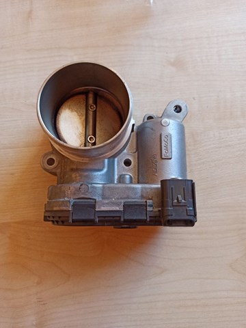 Дроссельная заслонка в сборе K2GZ9E926A FORD