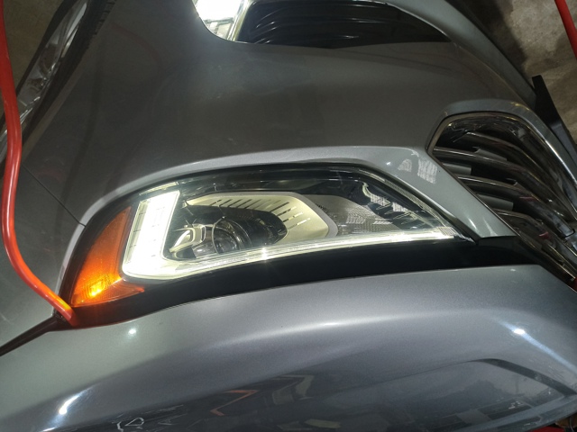 KT4Z13008D FORD Фара правая купить в Чернигов