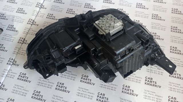 FORD KT4Z13008D Правая фара в наличии Украина
