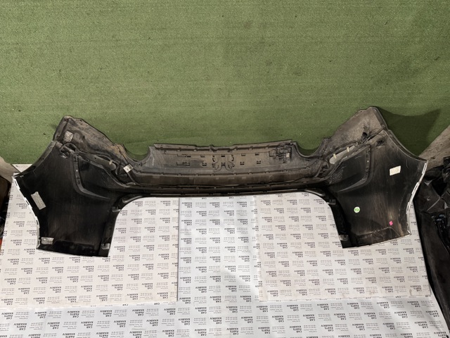 KT4Z17810APTM Бампер задний, верхняя часть купить Павлоград