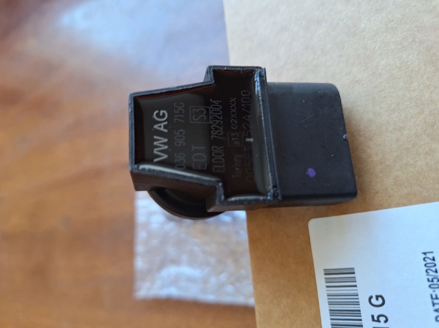 036905100D VAG Катушка зажигания купить в Ужгород