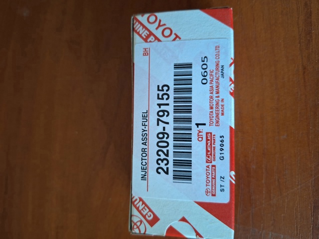 TOYOTA 2320909045 Форсунка впрыска топлива в наличии Павлоград