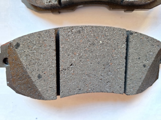 NISSAN 41061JA00A Колодки тормозные передние дисковые в наличии Запорожье