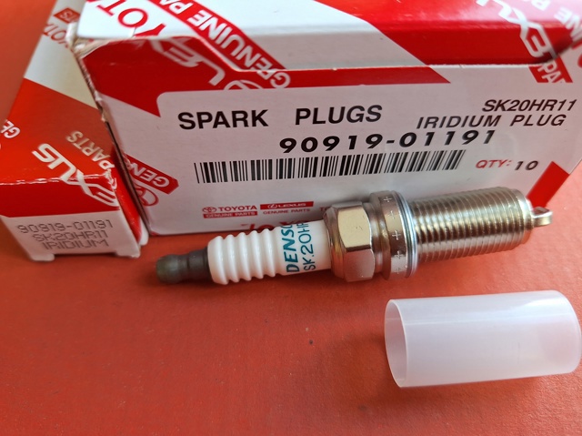 Свеча 90919A1002 TOYOTA