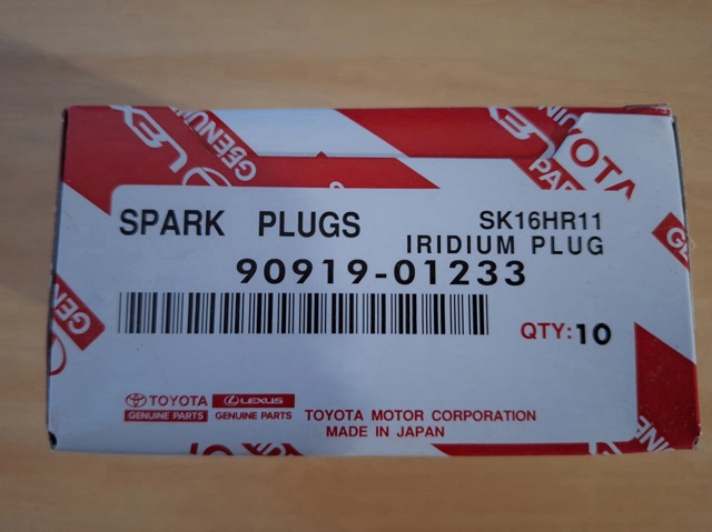 90919A1003 TOYOTA Свечи зажигания купить в Львов