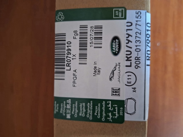 LAND ROVER LR123717 Колодки тормозные задние дисковые в наличии Черновцы