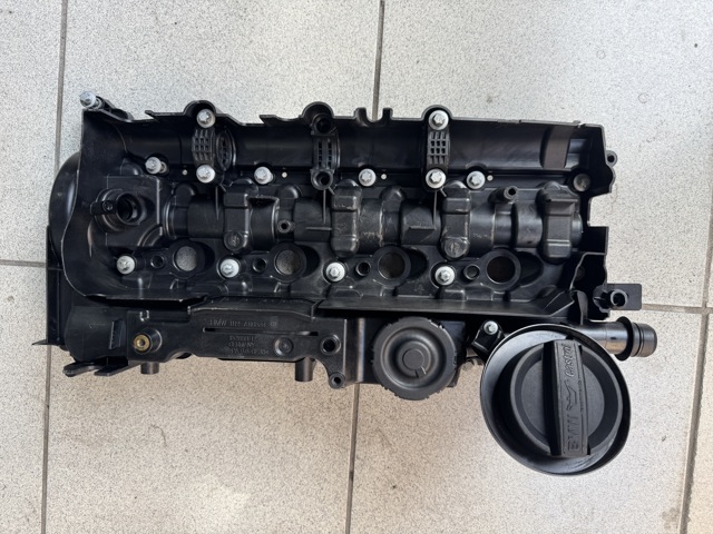 11128589941 BMW Клапанная крышка купить в Одесса