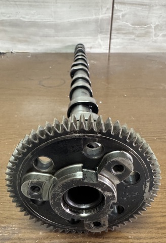 Впускной распредвал двигателя Бмв 5