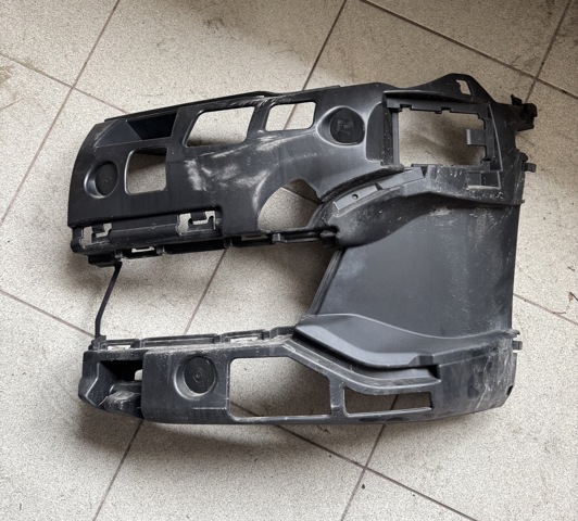 BMW 51119498601 в наличии Запорожье