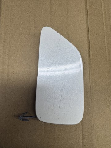 Заглушка буксировочного крюка в передний бампер 622A05SK0A NISSAN