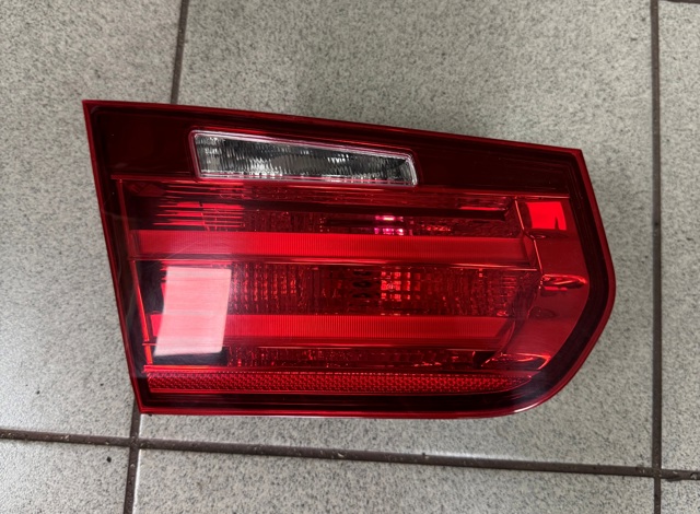 Фонарь задний левый, внутренний 63217372793 BMW