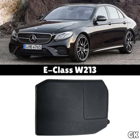 Крышка мотора декоративная A6540104001 MERCEDES