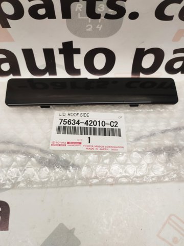Заглушка днища кузова 7563442010C2 TOYOTA