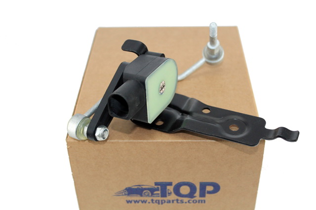 Датчик уровня положения кузова, передний левый TQ45036 TQPARTS