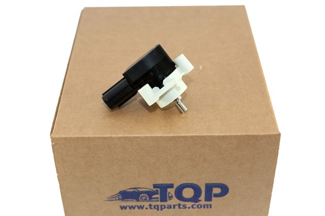 Датчик уровня положения кузова, передний левый TQ45152 TQPARTS
