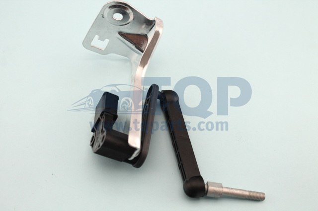 Датчик уровня положения кузова, задний левый TQ45264 TQPARTS